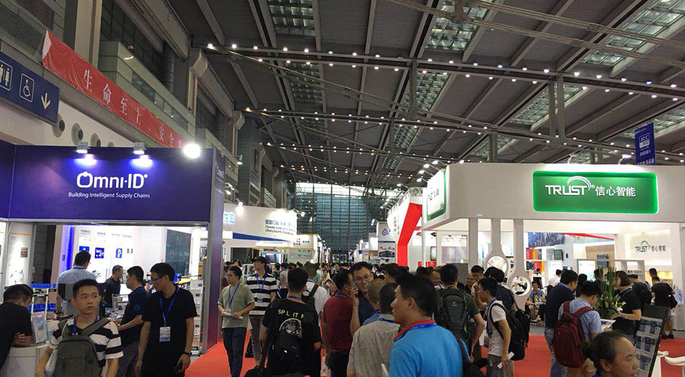 2018���ʮ������������������ļ�չ����ٰ�